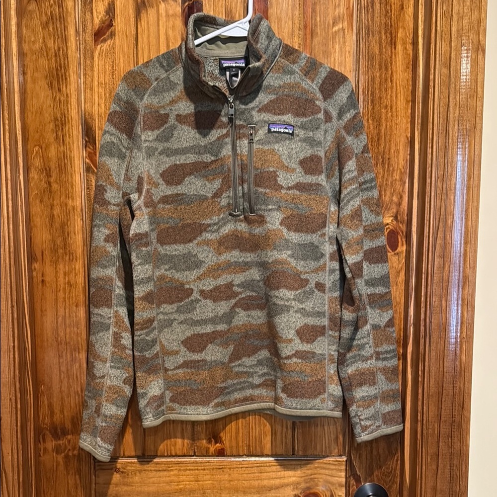 Patagonia Brown and Gray Patterned Pullover